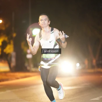 Runner Photo 3737947