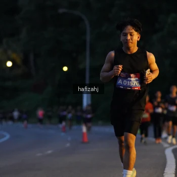 Runner Photo 3737969