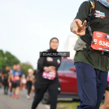 Runner Photo 3737976