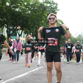 Runner Photo 3738043