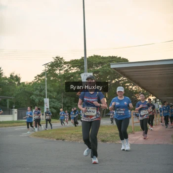 Runner Photo 3738192