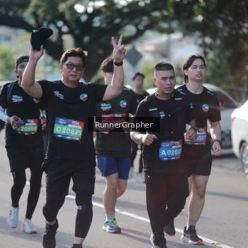 Runner Photo 3738216