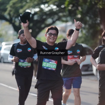 Runner Photo 3738300
