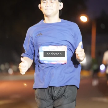 Runner Photo 3738317