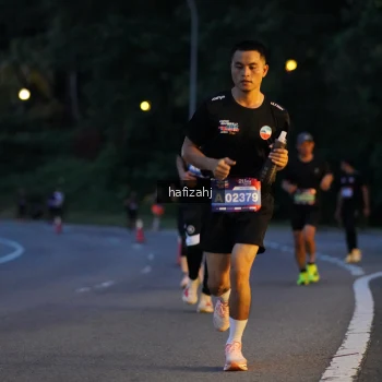 Runner Photo 3738372