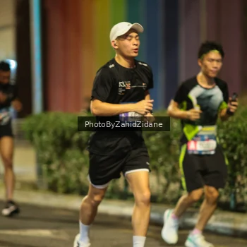 Runner Photo 3738395