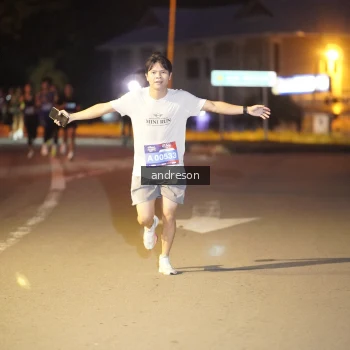 Runner Photo 3738518