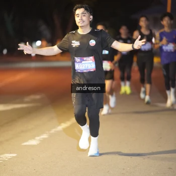 Runner Photo 3738571