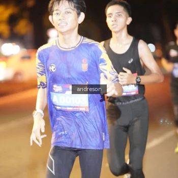 Runner Photo 3738587