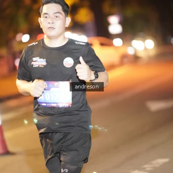 Runner Photo 3738635