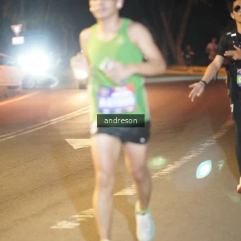 Runner Photo 3738669