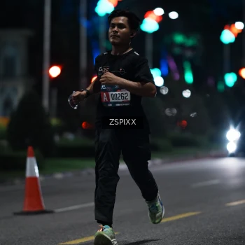 Runner Photo 3738687