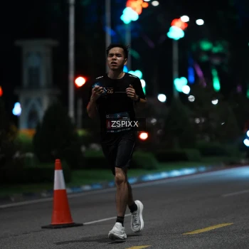 Runner Photo 3738725