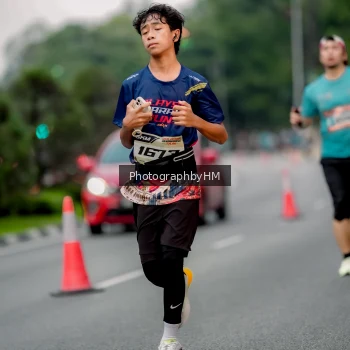 Runner Photo 3738729