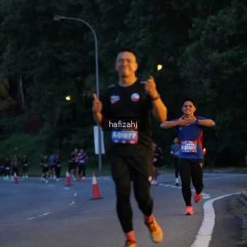 Runner Photo 3738781
