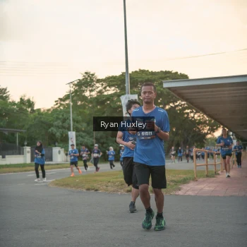 Runner Photo 3738794