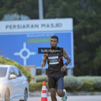 Runner Photo 3738822