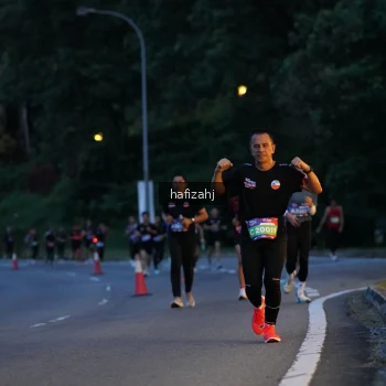Runner Photo 3738880