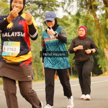 Runner Photo 3738917