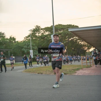 Runner Photo 3739000