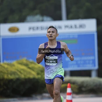 Runner Photo 3739006