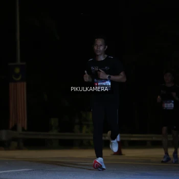 Runner Photo 3739030