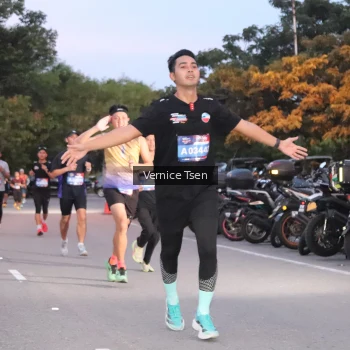 Runner Photo 3739073