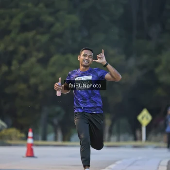 Runner Photo 3739145