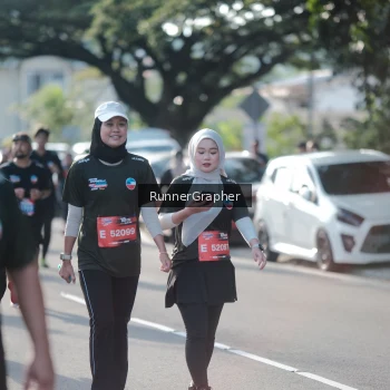 Runner Photo 3739186