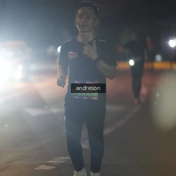 Runner Photo 3739242
