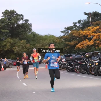 Runner Photo 3739463