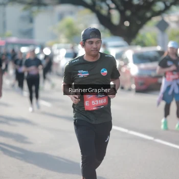 Runner Photo 3739474