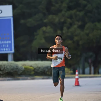 Runner Photo 3739554
