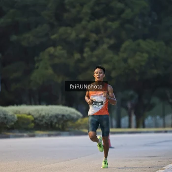 Runner Photo 3739574