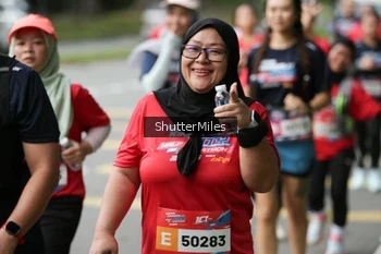 Runner Photo 37396