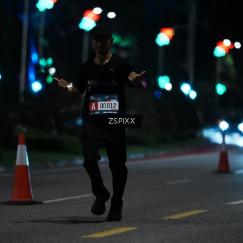 Runner Photo 3739662