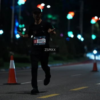 Runner Photo 3739682