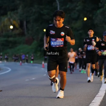 Runner Photo 3739714