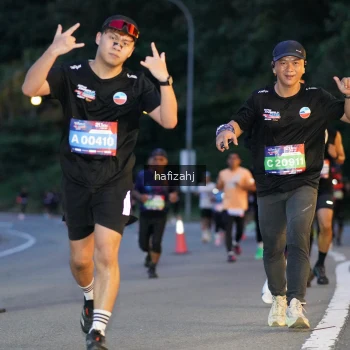 Runner Photo 3739797
