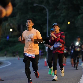 Runner Photo 3739818