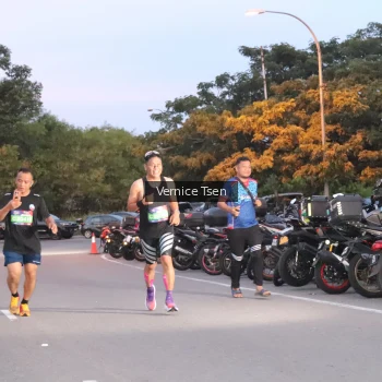 Runner Photo 3739824
