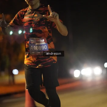 Runner Photo 3739843