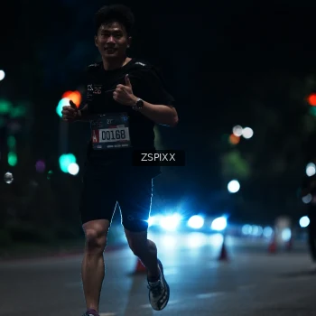 Runner Photo 3739901