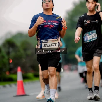 Runner Photo 3739975