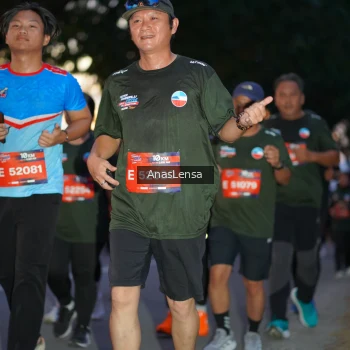 Runner Photo 3739990