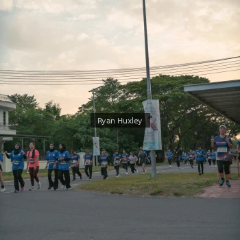 Runner Photo 3740007