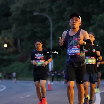 Runner Photo 3740028