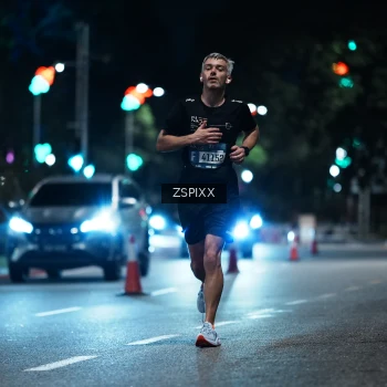 Runner Photo 3740070