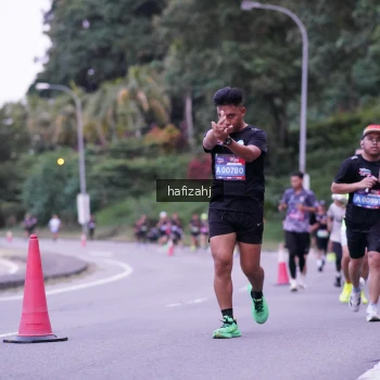 Runner Photo 3740092