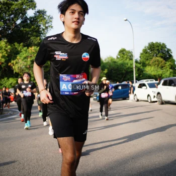 Runner Photo 3740101